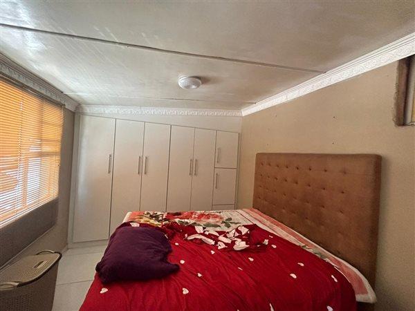 2 Bedroom Property for Sale in Mdantsane Eastern Cape
